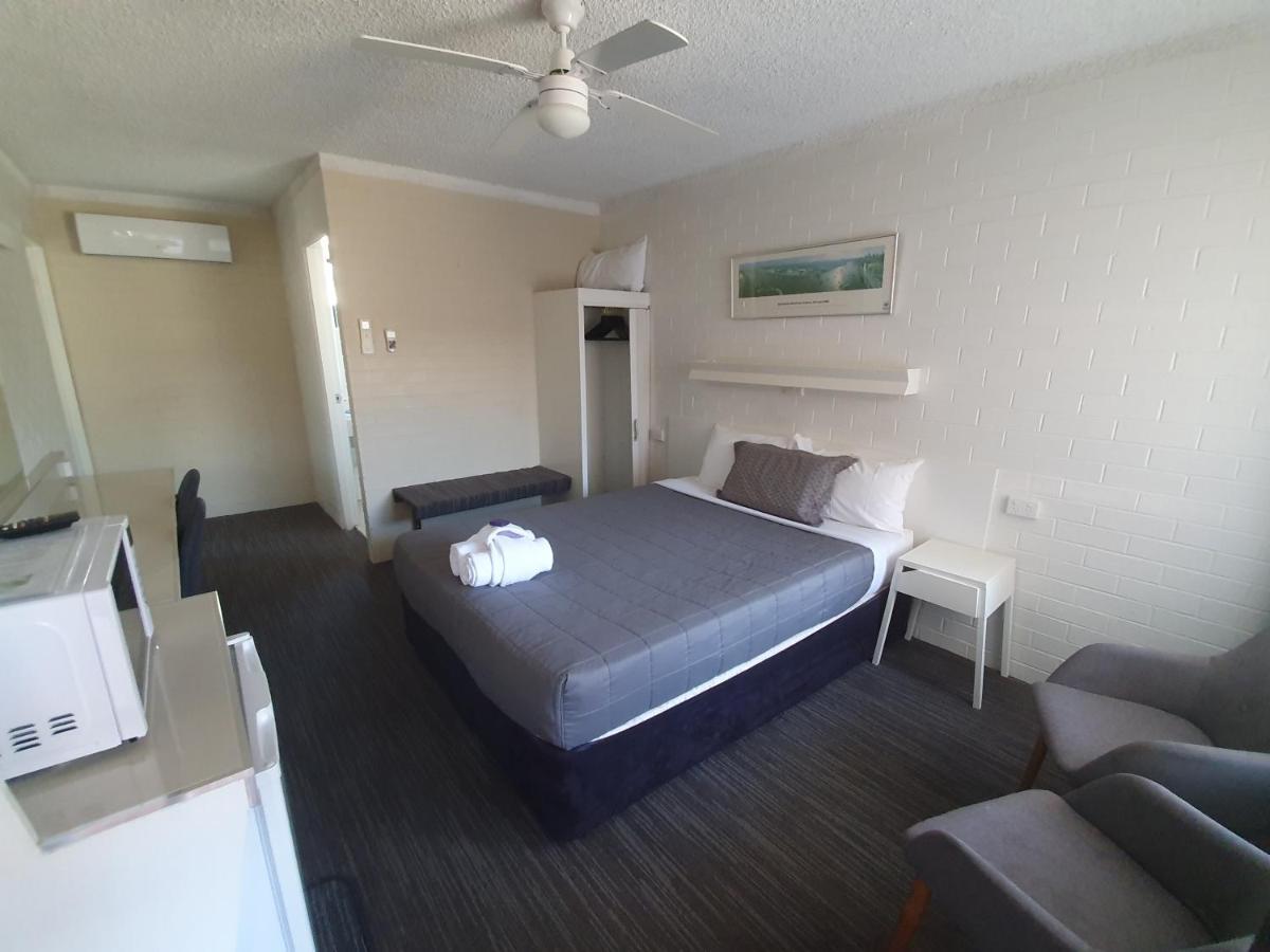 Coastal Bay Motel Кофс Харбър Екстериор снимка