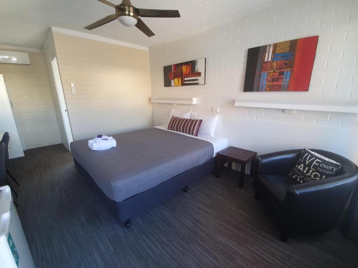 Coastal Bay Motel Кофс Харбър Екстериор снимка