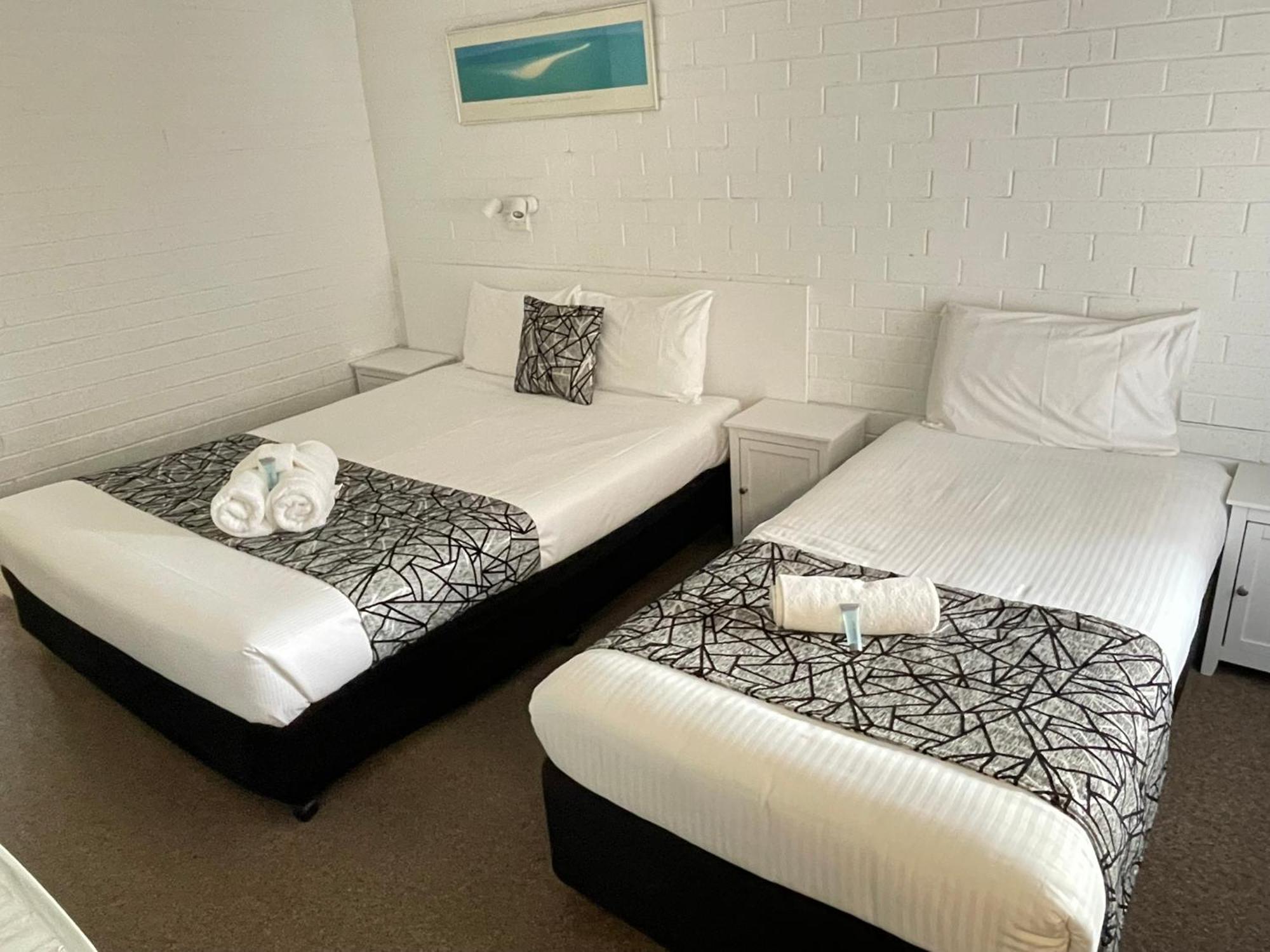 Coastal Bay Motel Кофс Харбър Екстериор снимка