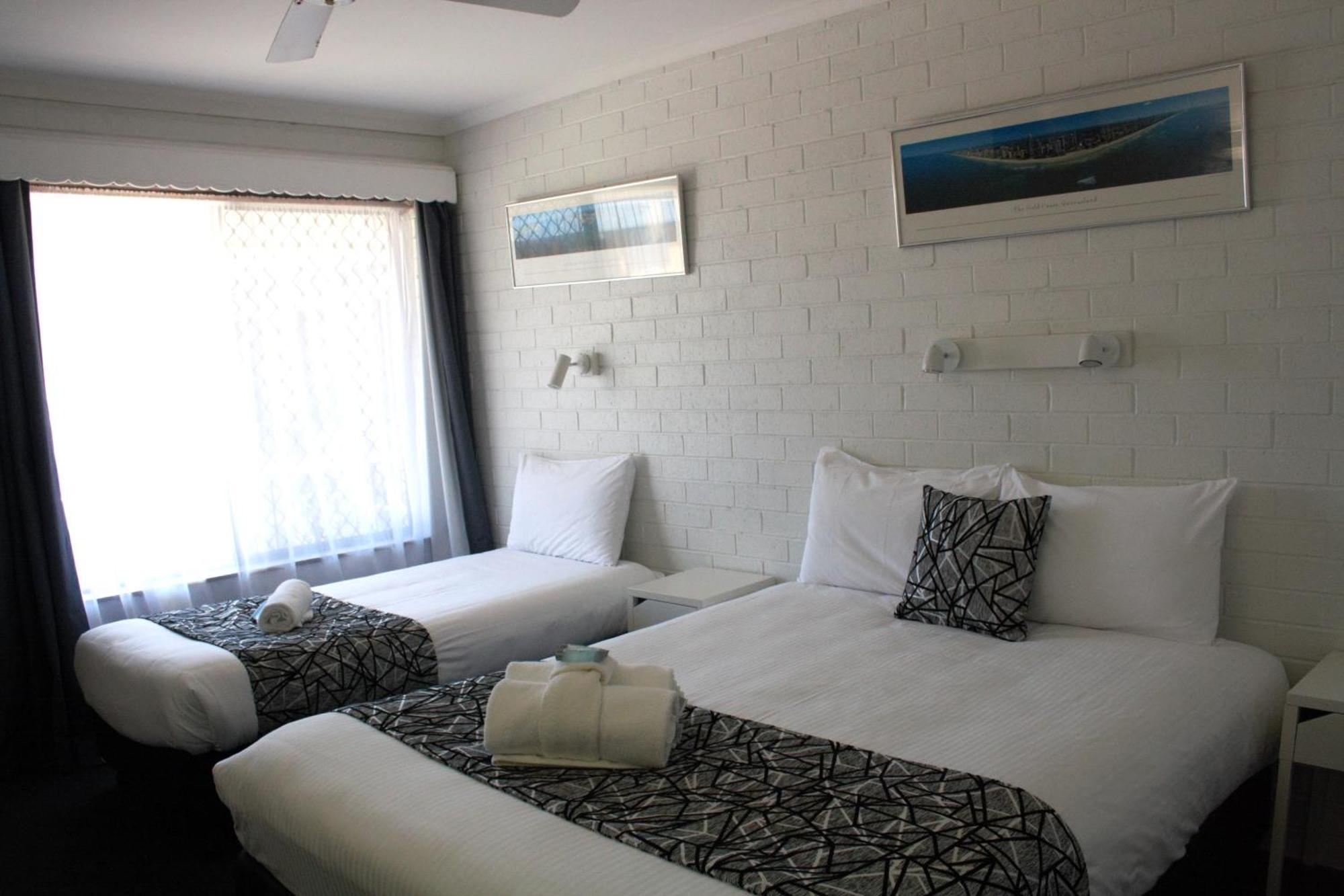 Coastal Bay Motel Кофс Харбър Екстериор снимка