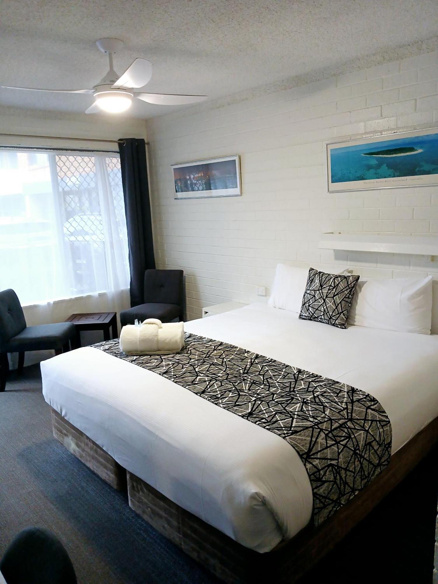 Coastal Bay Motel Кофс Харбър Екстериор снимка